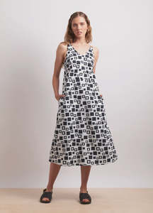 Neris: On The Pull Dress - Lino