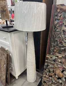 Gifting Ideas: Woven Resin Floor Lamp