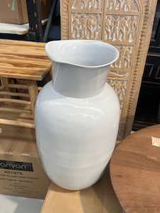 Clearance Furniture: White vase - Small