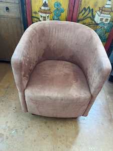 Assorted Furniture: Comfy lounge sofa chair