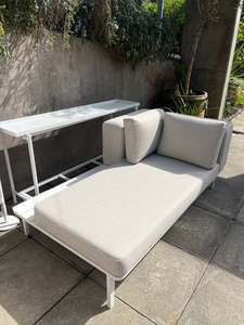 Treasure Room: Outdoor Modular 2-Seater Chaise Lounge with Side Table