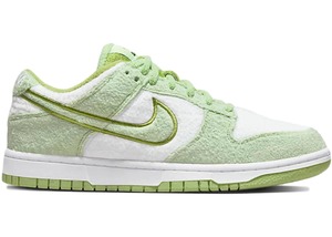 300 Under: Nike Dunk Low SE Fleece Pack Honeydew (Women's)