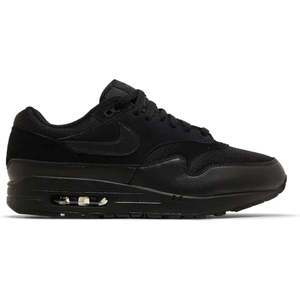 Nike Air Max: Nike Air Max 1 Essential Triple Black