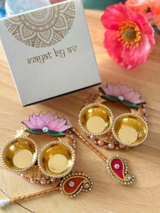 Products: Golden Kumkum Chawal Set with Lotus Base – Festive Edition Inayat By AV
