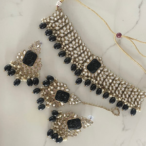 Shreya Necklace Set Inayat By AV