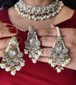 Products: Siddhiksha Necklace Set Inayat By AV