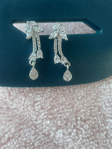 Navya Earrings Inayat By AV