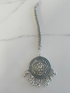 Products: Nithya Inayat By AV