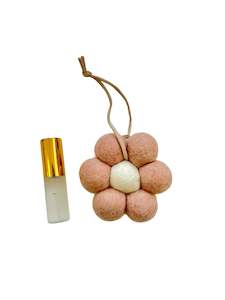 Store17: Hanging Daisy Air Freshener - Blush with Lavender Scent