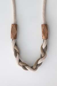 Jewellery: Twisted Rope Necklace - Beige