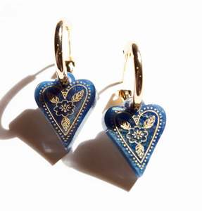 Jewellery: Boho Heart Earrings - Midnight