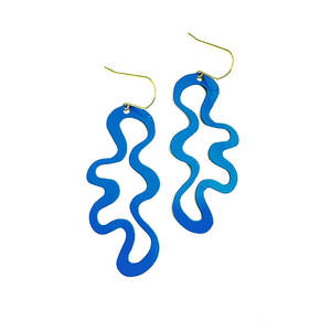 Squiggle earrings in Blue