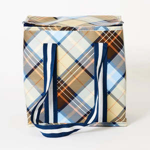 Bags: Medium Insulated Tote - Country Plaid