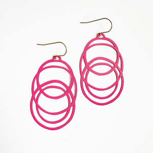 Jewellery: Hula Hoop earrings in Pink