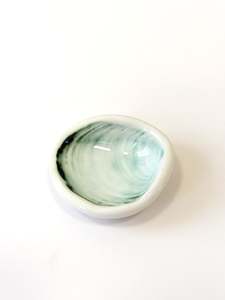 Mini Porcelain Pipi Shell Dish - 5cm