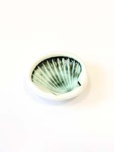 Ceramics: Mini Porcelain Shell Dish - 5cm