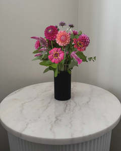 Products: Mini Frankie Vase - Black