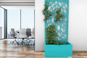 Screen Planter - Incision