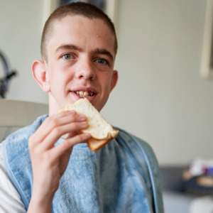 Clothing: Extra Absorbent Bib - Adult