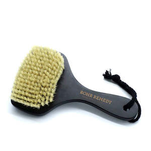 Accessories: BEECHWOOD DRY BODY BRUSH