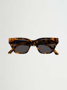 Monokel Eyewear: Memphis Havana