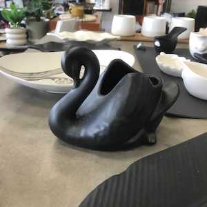 Ceramics: Ceramic Swan - Small