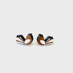 Fantail Studs - Small