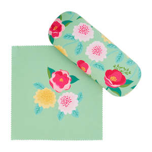 Accessories: Glasses Case + Cleaning Cloth