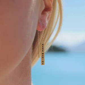 Mana Wahine Thread Earrings - Gold