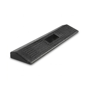 Weightlifting: Squat Wedge Block