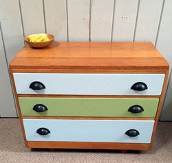 Products: Oak drawers with pastels