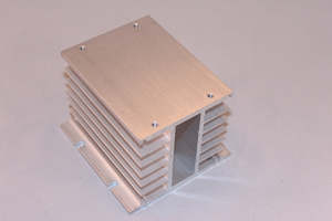 Solid State Relays: Heat Sink For 3 Phase SSR (HS-SSR-3DA)