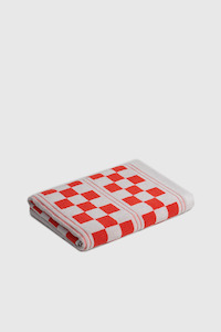 Baina: Busby Pool Towel - Cloud / Red Ranch