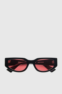Akila: Outsider - Black / Rose