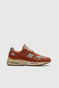 Footwear: U991SS2 - Potters Clay / Raw Sienna / Harbor Mist