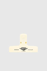 Life New Arrivals: Plastic Clip - Ivory