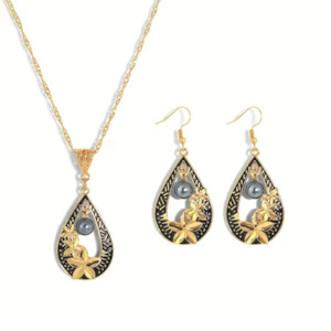 Jewellery: Hibiscus & Pearl Jewellery Set