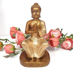 Praying Buddha on Lotus Stand Gold