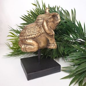 Elephant on Stand Gold