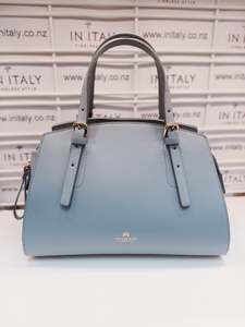 Cuoieria Fiorentina: Genuine Leather Small Duffle Bag Alice Cloud  - Cuoieria Fiorentina
