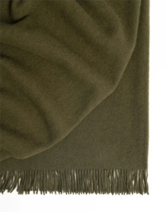 Throws: Weave Home Nevis Throw Blanket - Kelp | NZ Lambswool