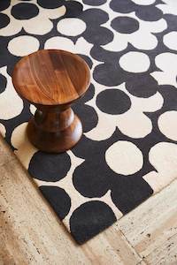 Orla Kiely: Puzzle Flower Rug - Slate | Orla Kiely Designer Floor Rug