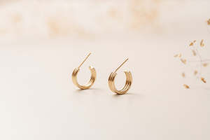 Zoaje Rouen Earrings | 14k Gold-filled Hoops