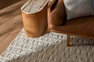 Soren Liv Bower Florentine Rug - White | Wool Blend