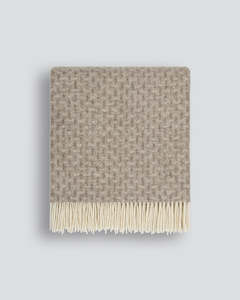 Throws: Baya Flemish Throw - Fawn