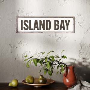 Wall Art: ISLAND BAY
