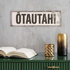 Wall Art: OTAUTAHI