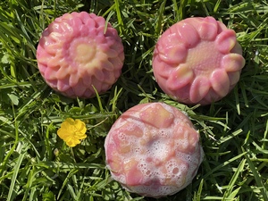 In My Soap Pot DIY Soap BOX – FLOWERS (Special Edition)