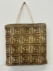 Kakahu Clothing: Kete Whakairo - Tuatoru