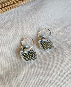 Mako Design: Kete Huggies - Silver